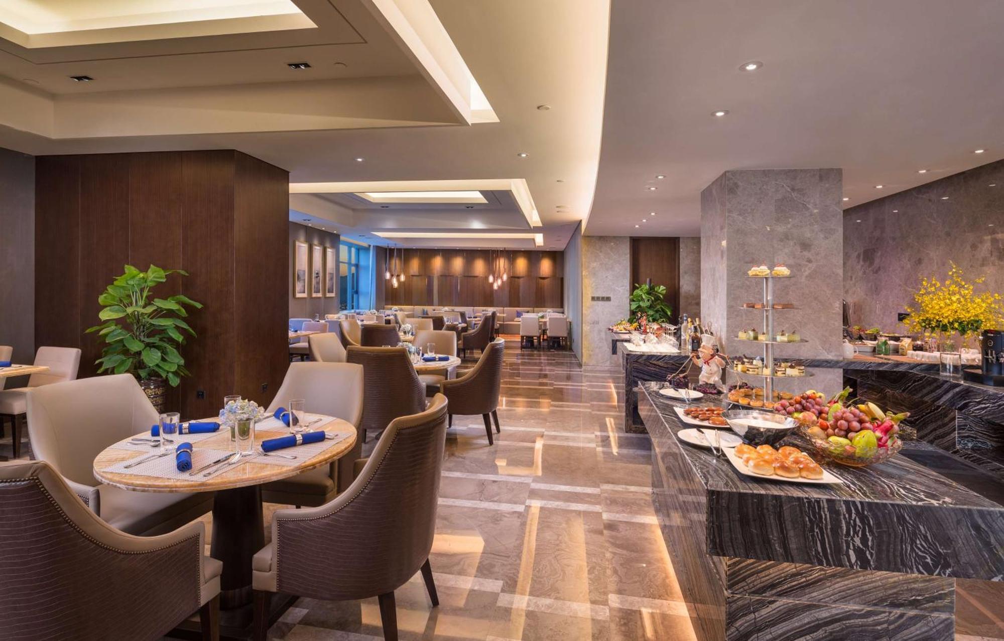 Hilton Ürümcsi Kültér fotó