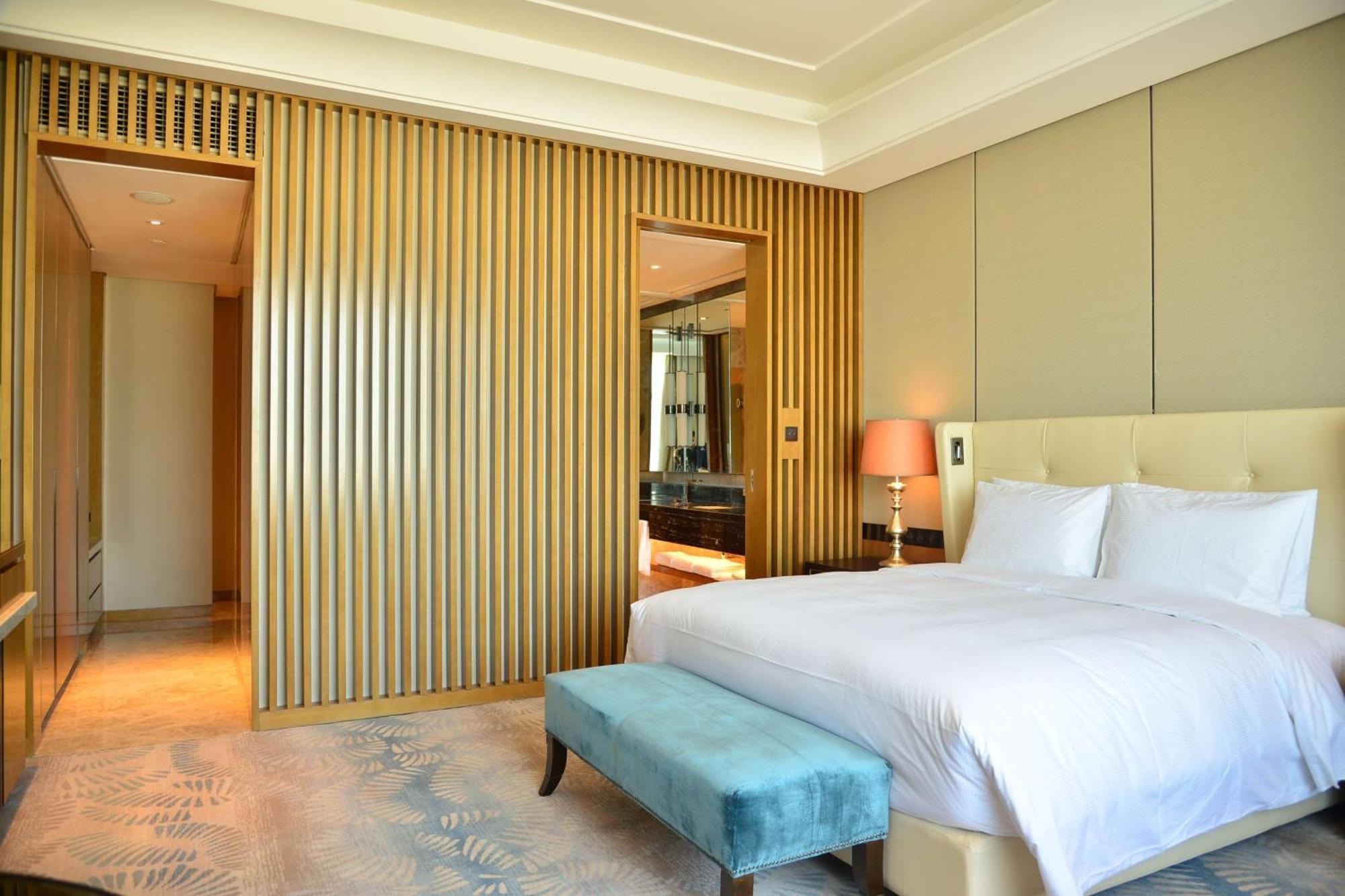 Hilton Ürümcsi Kültér fotó